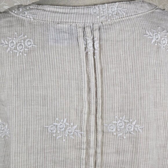 Antibes Blanc Size Small Cream White Striped Tunic Flared Sleeves Split Vneck - Picture 12 of 16